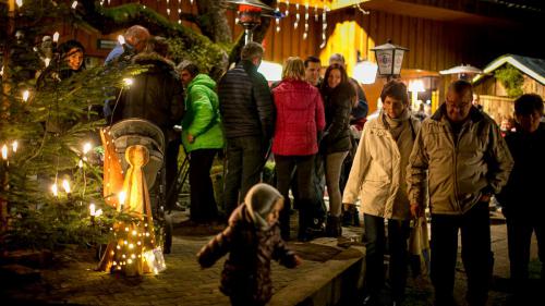 Adventmarkt © Tom Lamm